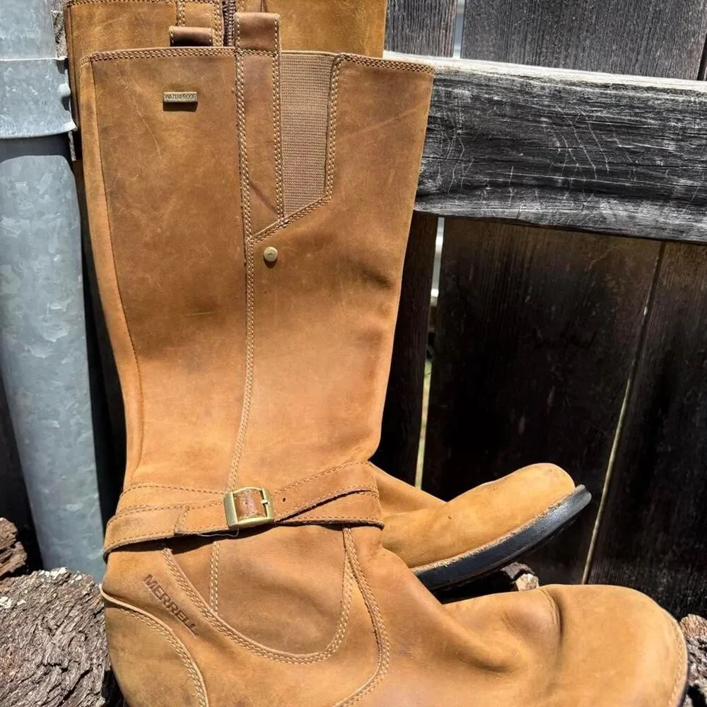 Merrell Women's Tan and Brown Boots